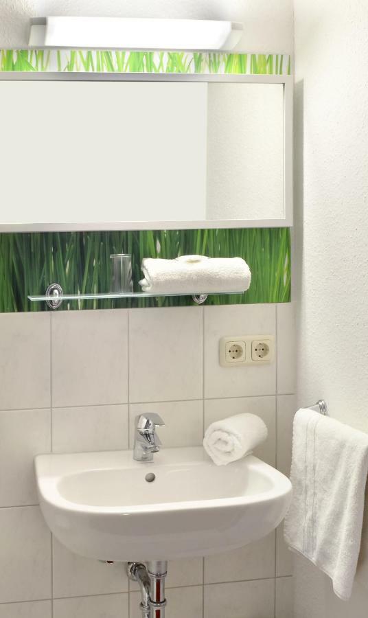 Centra Hotel Шведт  Экстерьер фото